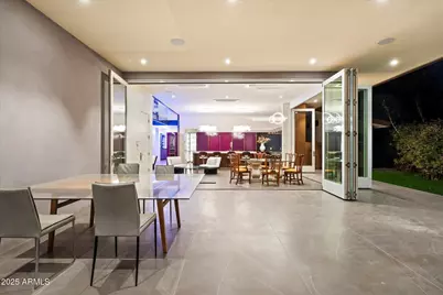 341 E Monte Vista Road, Phoenix, AZ 85004 - Photo 24