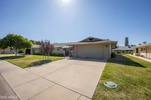 18835 N Mayan Dr, Sun City, AZ 85373 - Photo 4