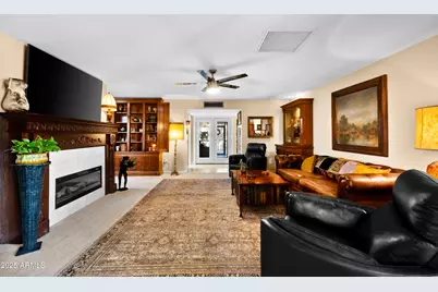 18835 N Mayan Drive, Sun City, AZ 85373 - Photo 12