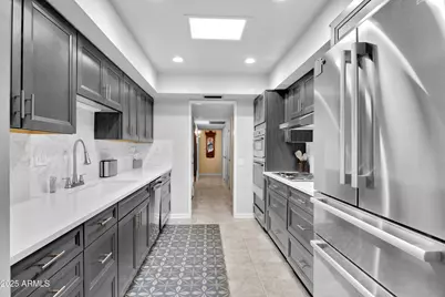 18835 N Mayan Drive, Sun City, AZ 85373 - Photo 8