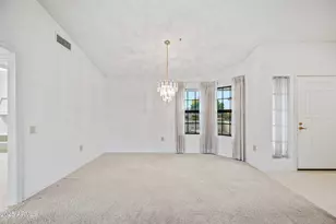 19611 N Trail Ridge Dr, Sun City West, AZ 85375 - Photo 10