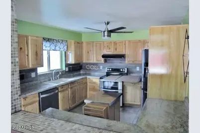 1048 Quail Hollow Drive, Sierra Vista, AZ 85635 - Photo 18