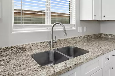 15393 S Sanford Place, Arizona City, AZ 85123 - Photo 8