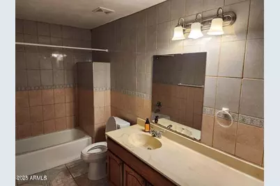 802 N Alzora Way, Tolleson, AZ 85353 - Photo 14