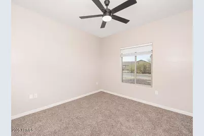9520 W Debbie Place, Arizona City, AZ 85123 - Photo 6