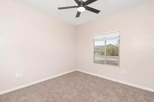 9520 W Debbie Pl, Arizona City, AZ 85123 - Photo 6