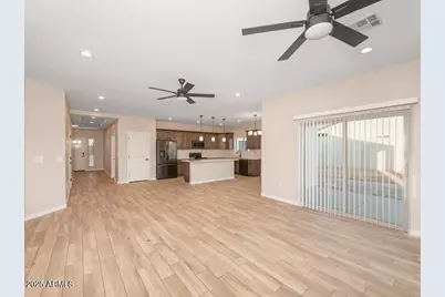 9520 W Debbie Place, Arizona City, AZ 85123 - Photo 20