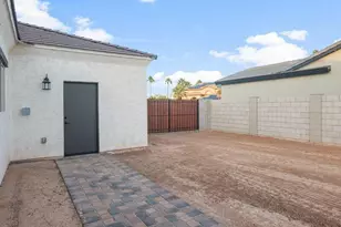 9520 W Debbie Pl, Arizona City, AZ 85123 - Photo 28