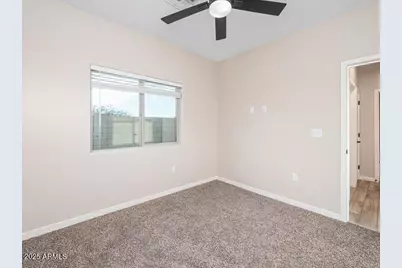 9520 W Debbie Place, Arizona City, AZ 85123 - Photo 10