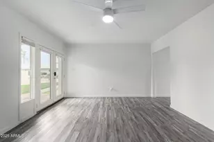 4325 N 26th St, Phoenix, AZ 85016 - Photo 16