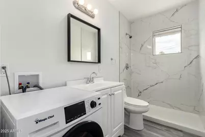 4325 N 26th Street #8, Phoenix, AZ 85016 - Photo 24