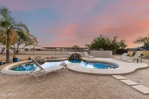 1939 E Primrose Path, Phoenix, AZ 85086 - Photo 8