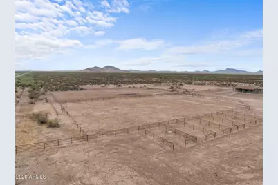 47530 W Ray Street, Aguila, AZ 85320 - Photo 38