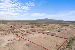 47530 W Ray St, Aguila, AZ 85320 - Photo 6