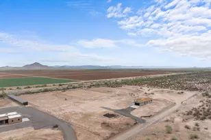 47530 W Ray St, Aguila, AZ 85320 - Photo 32