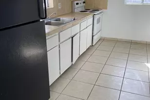 1002 N 27th Pl, Phoenix, AZ 85008 - Photo 38