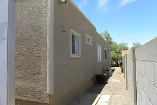 1002 N 27th Pl, Phoenix, AZ 85008 - Photo 26