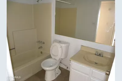 1002 N 27th Place, Phoenix, AZ 85008 - Photo 14