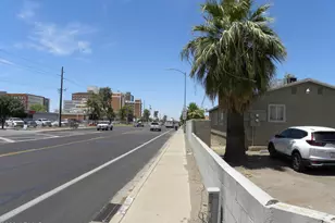 1002 N 27th Pl, Phoenix, AZ 85008 - Photo 32