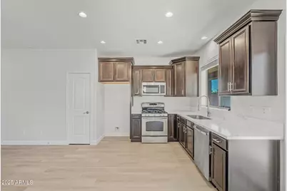 34530 N Hariana Road, San Tan Valley, AZ 85143 - Photo 6