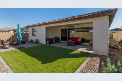 17400 W Auburn Street, Surprise, AZ 85388 - Photo 32