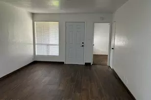 8131 N 107th Ave, Peoria, AZ 85345 - Photo 4