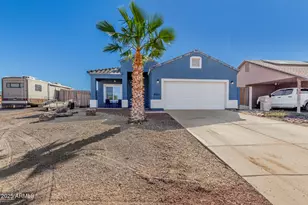 8995 W Oneida Dr, Arizona City, AZ 85123 - Photo 2