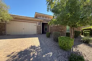 23113 N 47th St, Phoenix, AZ 85050 - Photo 2
