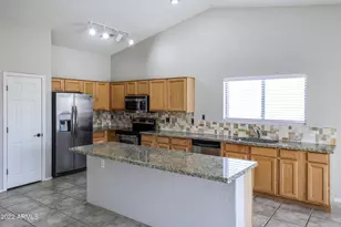 16462 W Sandra Ln, Surprise, AZ 85388 - Photo 8
