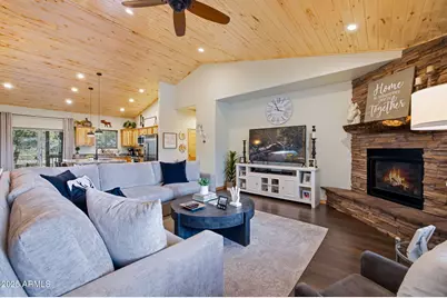 2234 Fairway Drive, Overgaard, AZ 85933 - Photo 8