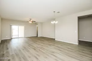 24438 W Sheraton Ln, Buckeye, AZ 85326 - Photo 6