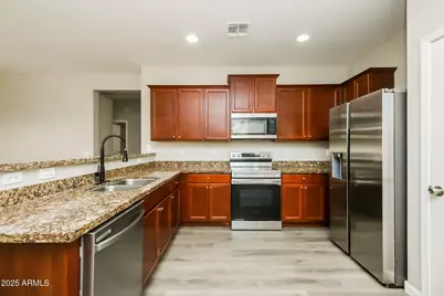 24438 W Sheraton Lane, Buckeye, AZ 85326 - Photo 8