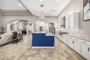 25315 S Pyrenees Ct, Queen Creek, AZ 85142 - Photo 26