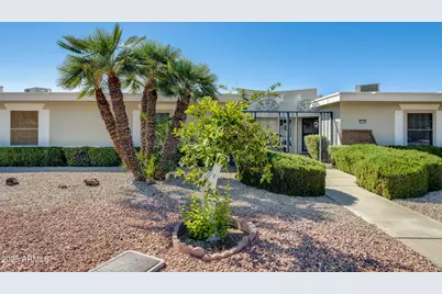 17428 N Boswell Boulevard, Sun City, AZ 85373 - Photo 6