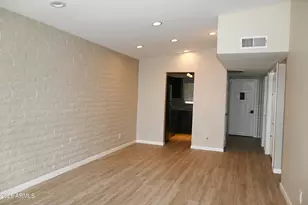 3066 N 32nd St, Phoenix, AZ 85018 - Photo 4