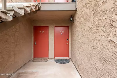 5525 E Thomas Road #M16, Phoenix, AZ 85018 - Photo 2