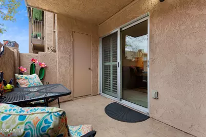 5525 E Thomas Road #M16, Phoenix, AZ 85018 - Photo 12