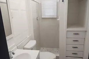 1625 E Pinchot Ave, Phoenix, AZ 85016 - Photo 2