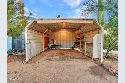 7143 E Highland Road, Cave Creek, AZ 85331 - Photo 36
