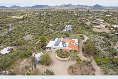 7143 E Highland Road, Cave Creek, AZ 85331 - Photo 50