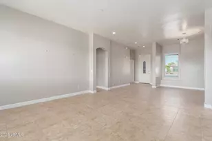 13681 W Holly St, Goodyear, AZ 85395 - Photo 4