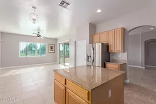 13681 W Holly St, Goodyear, AZ 85395 - Photo 8