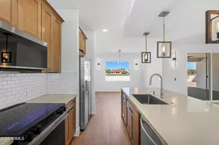 14833 S Brook Hollow Rd, Arizona City, AZ 85123 - Photo 12