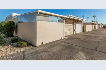 10973 W Coggins Drive, Sun City, AZ 85351 - Photo 30