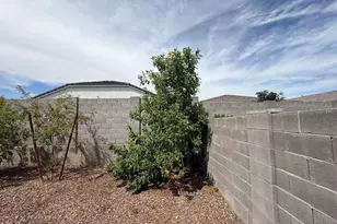 18470 W Faye Way, Wittmann, AZ 85361 - Photo 26