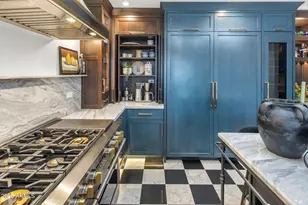 2211 E Camelback Rd, Phoenix, AZ 85016 - Photo 14