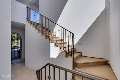 4725 N Launfal Avenue, Phoenix, AZ 85018 - Photo 18