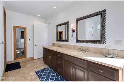 4725 N Launfal Avenue, Phoenix, AZ 85018 - Photo 14