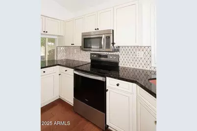 5613 W Yucca Street, Glendale, AZ 85304 - Photo 8