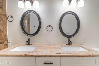 4864 W Rose Lane, Glendale, AZ 85301 - Photo 18